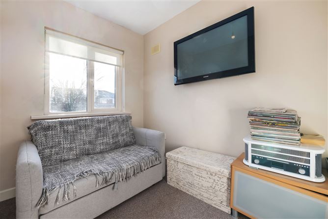 8 Sundale Meadow, Tallaght, Dublin 24