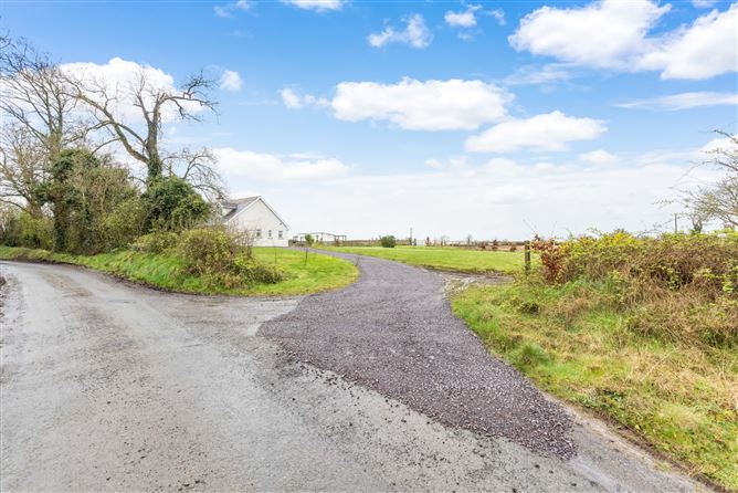 Cookstown Lane, Rathregan, Batterstown, Co. Meath