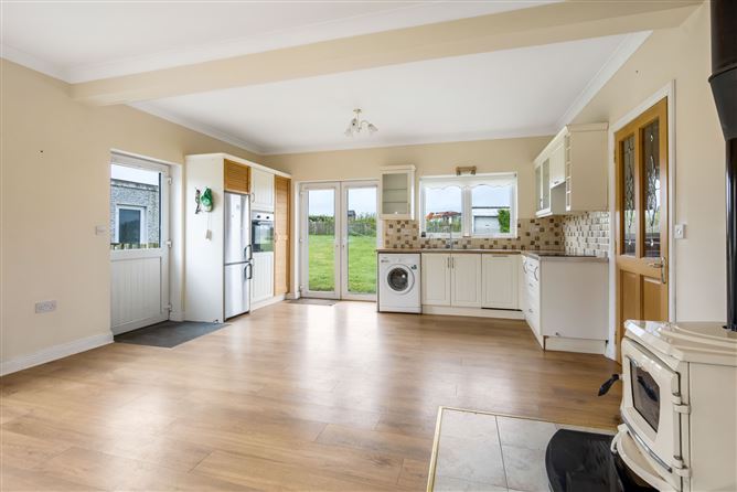 Cookstown Lane, Rathregan, Batterstown, Co. Meath