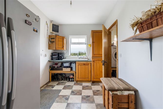 Cookstown Lane, Rathregan, Batterstown, Co. Meath