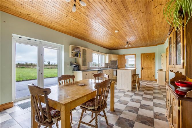 Cookstown Lane, Rathregan, Batterstown, Co. Meath