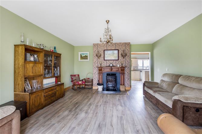 Cookstown Lane, Rathregan, Batterstown, Co. Meath