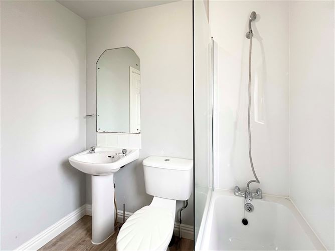 15 Russell Downs, Russell Square, Tallaght, Dublin 24