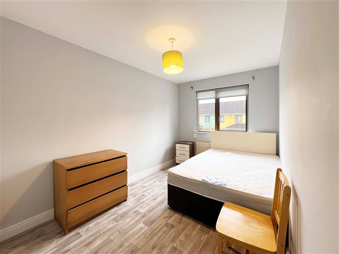 15 Russell Downs, Russell Square, Tallaght, Dublin 24