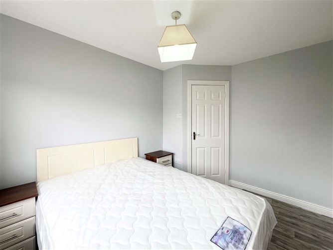 15 Russell Downs, Russell Square, Tallaght, Dublin 24