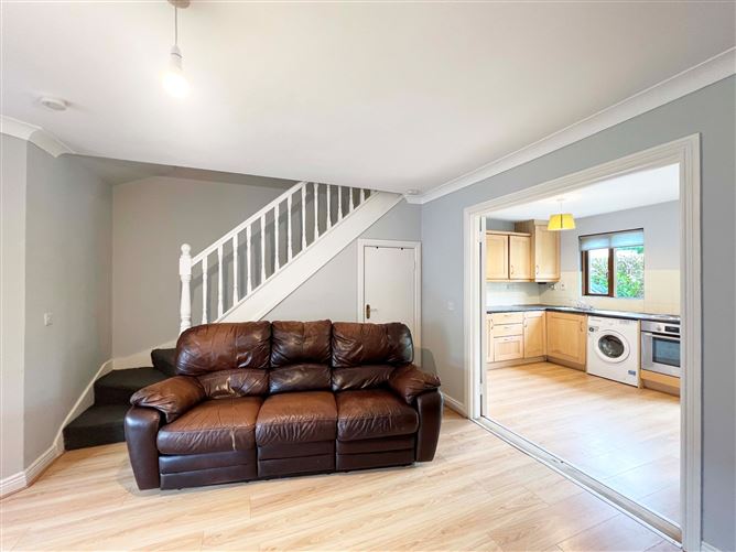 15 Russell Downs, Russell Square, Tallaght, Dublin 24