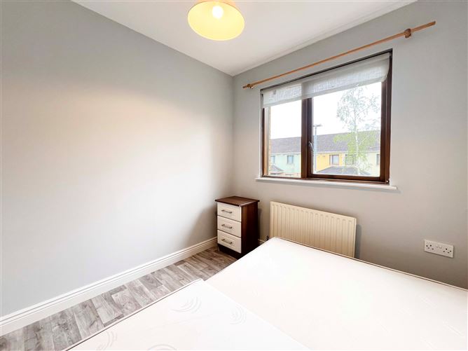 15 Russell Downs, Russell Square, Tallaght, Dublin 24