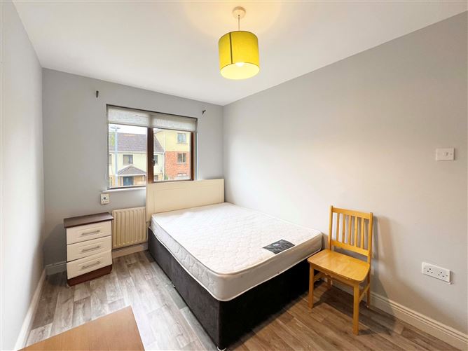 15 Russell Downs, Russell Square, Tallaght, Dublin 24
