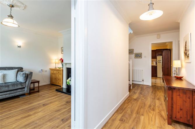 2 Riverview, New Ross, Co. Wexford