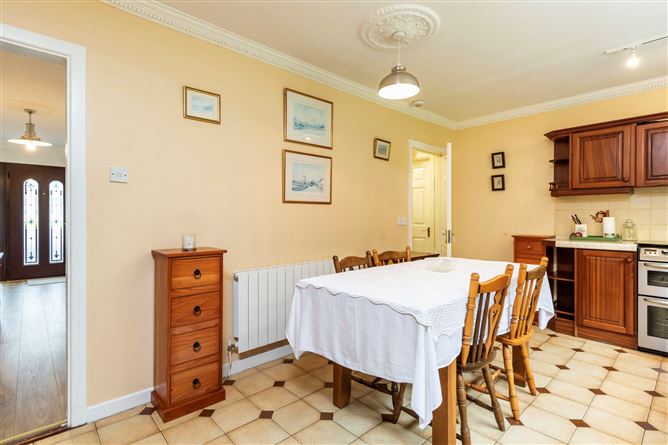 2 Riverview, New Ross, Co. Wexford