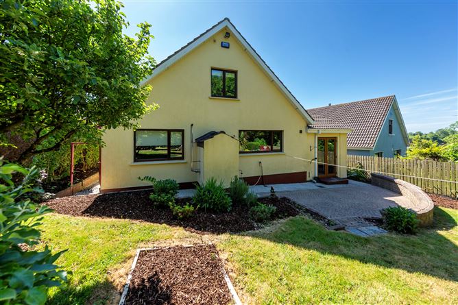 2 Riverview, New Ross, Co. Wexford