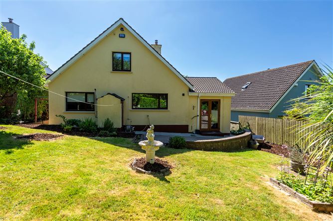 2 Riverview, New Ross, Co. Wexford