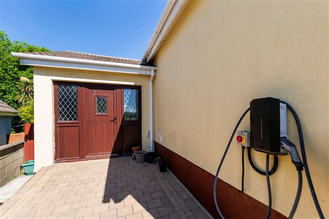 2 Riverview, New Ross, Co. Wexford