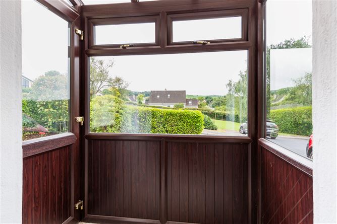 2 Riverview, New Ross, Co. Wexford