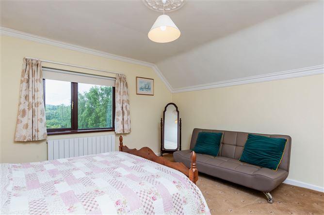 2 Riverview, New Ross, Co. Wexford