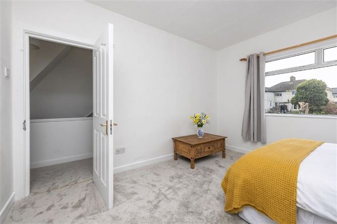 36 COLLINS PARK, Beaumont, Dublin 9