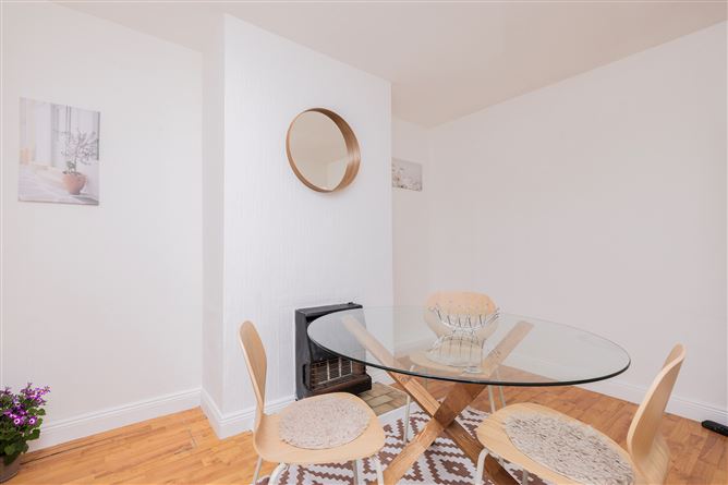 36 COLLINS PARK, Beaumont, Dublin 9