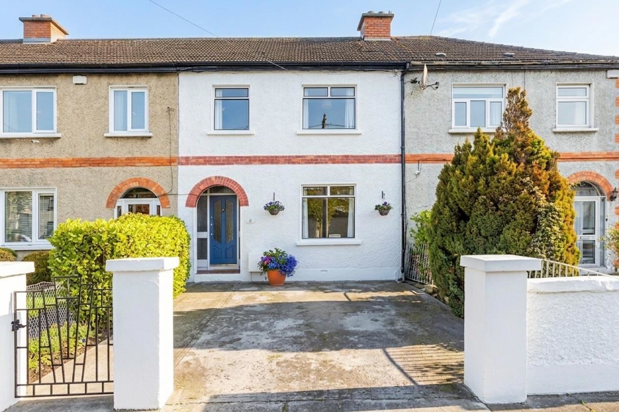 36 COLLINS PARK, Beaumont, Dublin 9