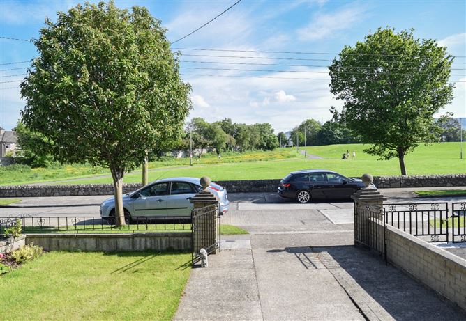 38 Balally Hill, Sandyford Road, Dundrum, Dublin 16