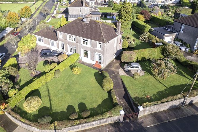 Glenmore, 2 Ardmahon Estate, Well Road, Douglas, Cork