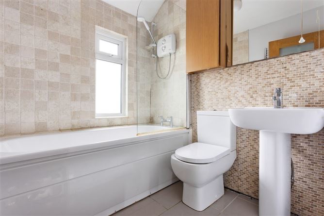 374 Cashel Road, Kimmage, Dublin 12