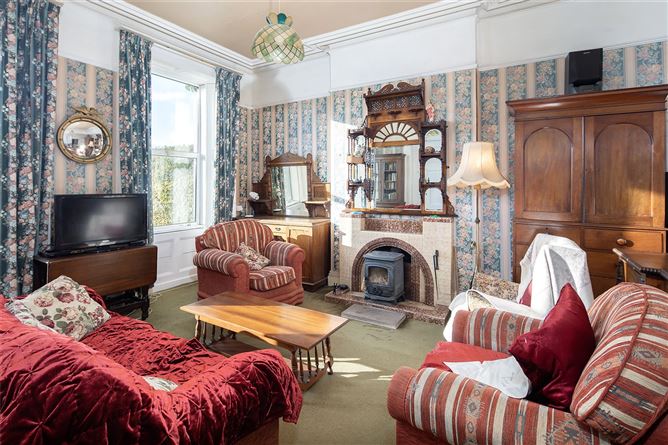 3 Beausite Terrace, Rushbrooke, Cobh, Co. Cork