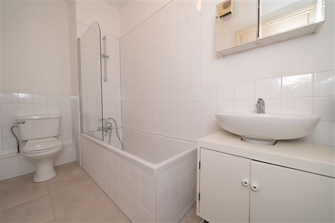 62 Bow Bridge Place, Kilmainham, Dublin 8