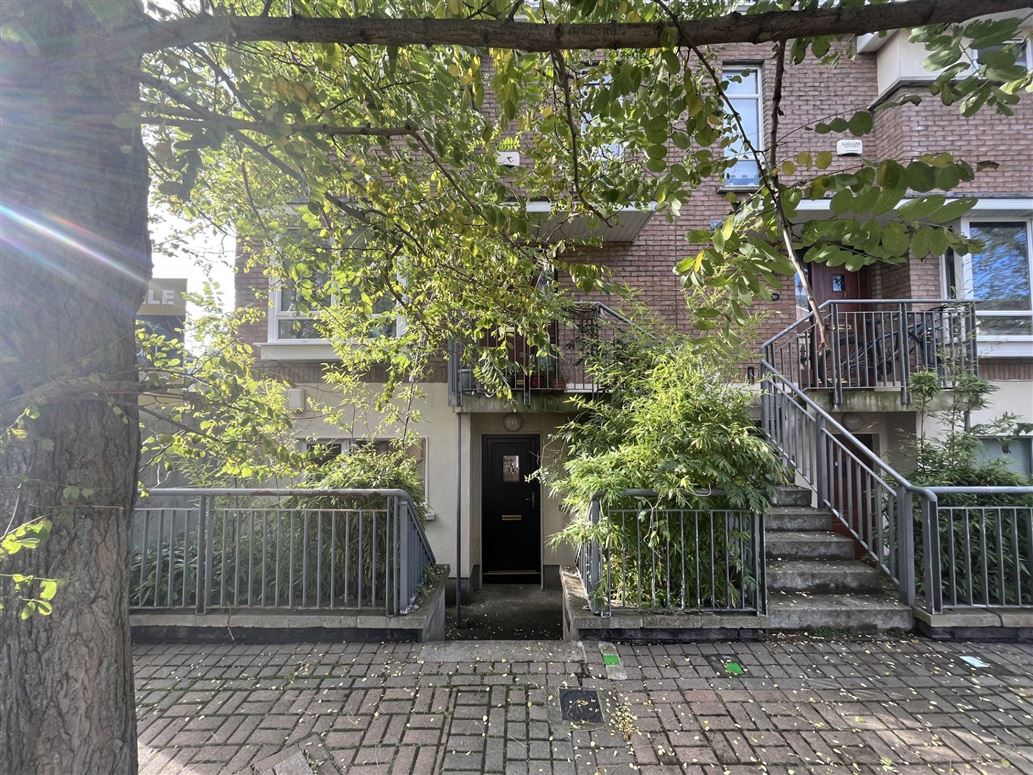 18 Ivy Court, Beaumont,   Dublin 9