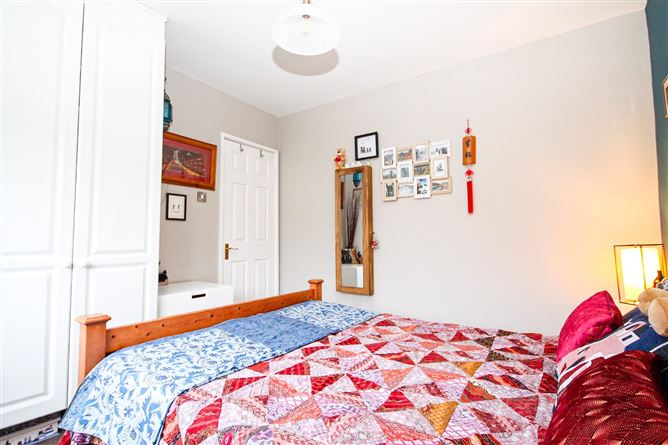 14 Sundale Villas, Tallaght, Dublin 24
