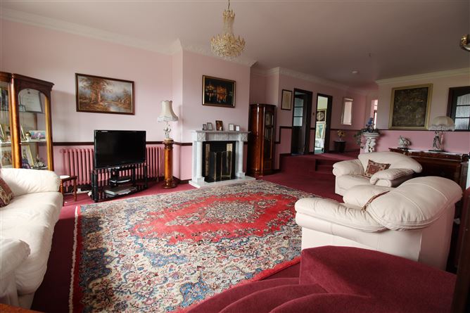 Castlewarden, Newcastle, Dublin