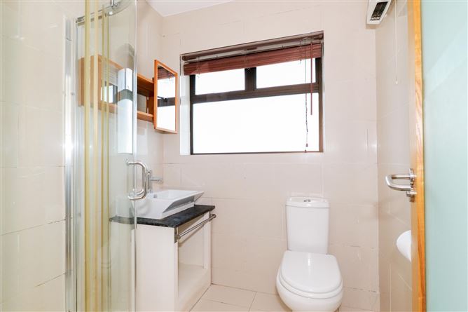 132 Corrib Park, Newcastle, Galway