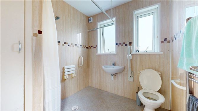 68 Saint Peter's Terrace, Howth, County Dublin