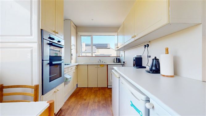 68 Saint Peter's Terrace, Howth, County Dublin