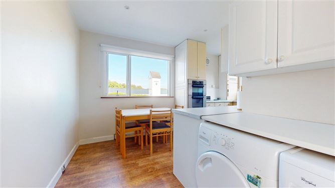 68 Saint Peter's Terrace, Howth, County Dublin