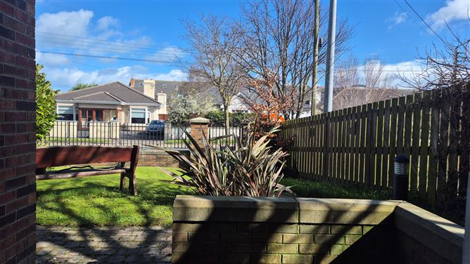 2 Sycamore House, Park View, Sutton, Dublin 13