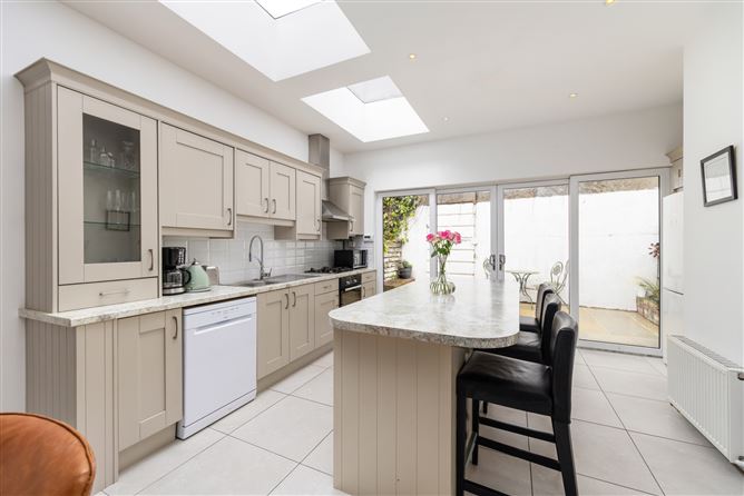 Photo 5 of 11 — 74 Fitzroy Avenue, Drumcondra, Dublin 3