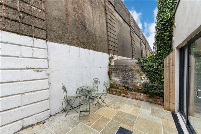 Photo 6 of 11 — 74 Fitzroy Avenue, Drumcondra, Dublin 3