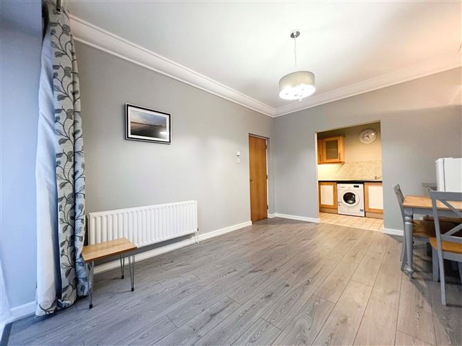 143 Shannon House, Custom House Square, IFSC, Dublin 1