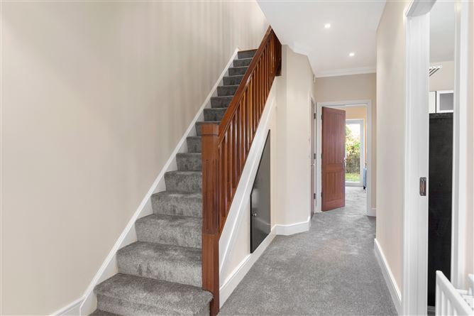 9 Beechwood Court, Stillorgan, County Dublin