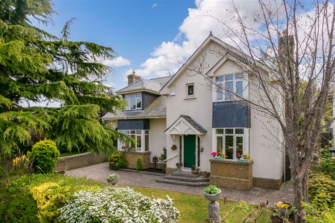 "Locksley", 9 Glenview, Kilgarron Hill, Enniskerry, Wicklow Dooley