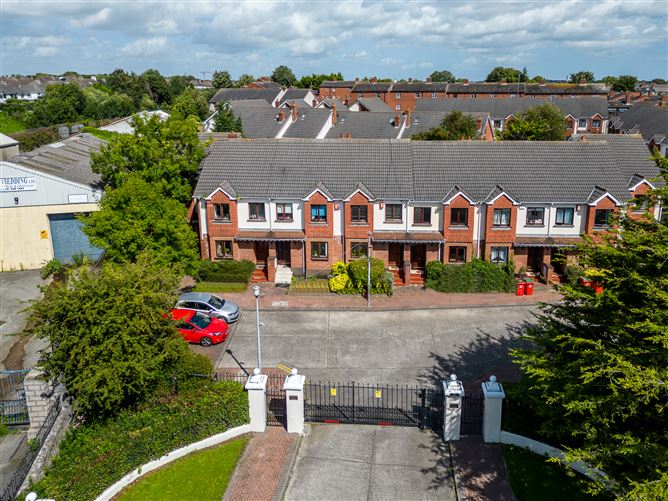 5 Phoenix Manor, Blackhorse Avenue, Stoneybatter, Dublin 7