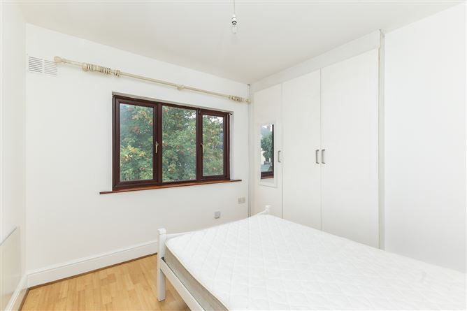 5 Phoenix Manor, Blackhorse Avenue, Stoneybatter, Dublin 7