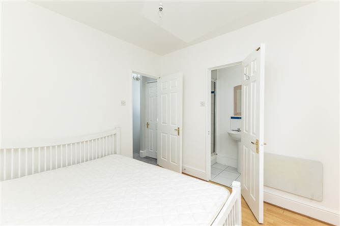 5 Phoenix Manor, Blackhorse Avenue, Stoneybatter, Dublin 7