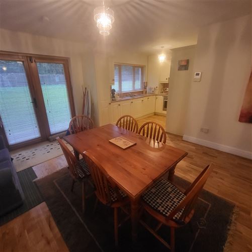 14 Earls Court Lough Rynn, Mohill, Leitrim