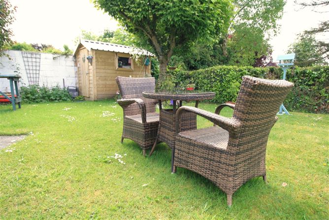 8 Green Hills, Browneshill Road, Carlow