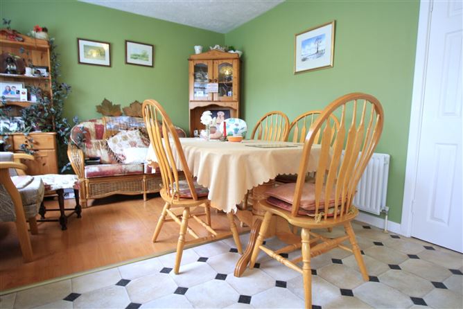 8 Green Hills, Browneshill Road, Carlow