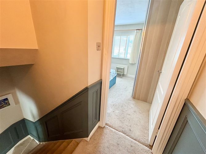52 Hollybrook Park, Bray, Co. Wicklow