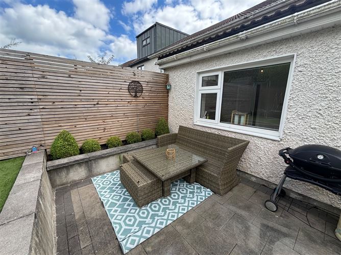 52 Hollybrook Park, Bray, Co. Wicklow
