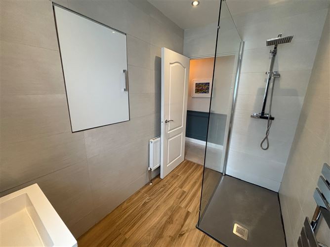 52 Hollybrook Park, Bray, Co. Wicklow
