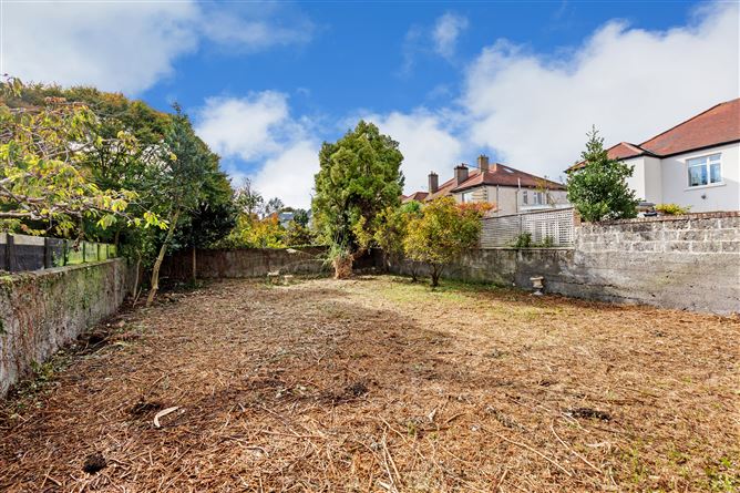 https://photos-a.propertyimages.ie/media/6/4/5/4960546/40c83d1e-2c04-4270-84d6-69fe9a2d5e43_l.jpg
